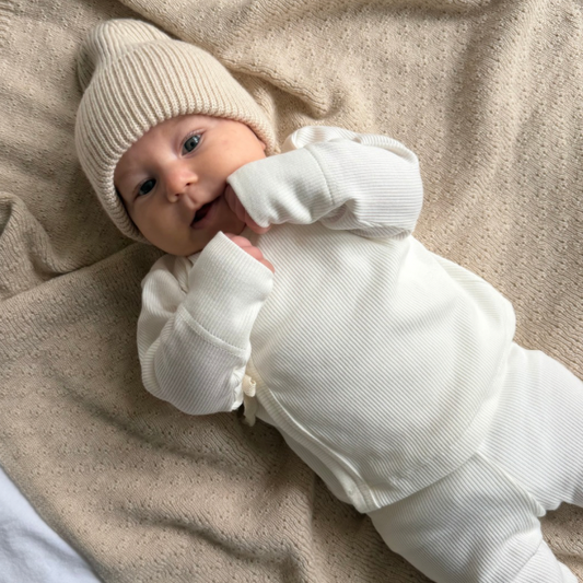 Off white baby set wrapped vest