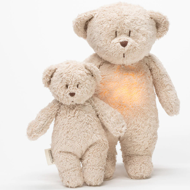 Moonie sensory mini bear sand naast de moonie 2.0