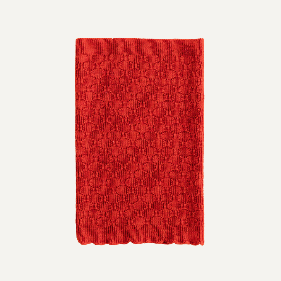 Hvid sjaal gigi red
