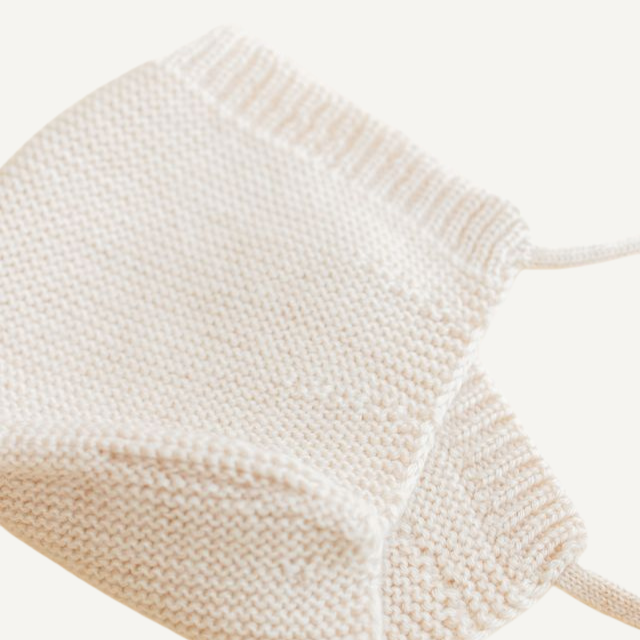 bonnet mutsje baby hvid merinowol cream wol newborn