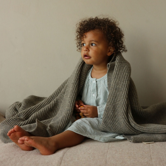 deken gaston merinowol hvid stone grijs bruin