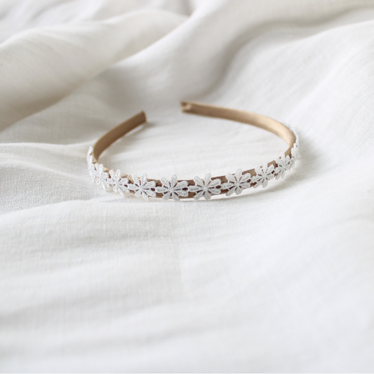 Peek-a-Beau diadeem bloemen