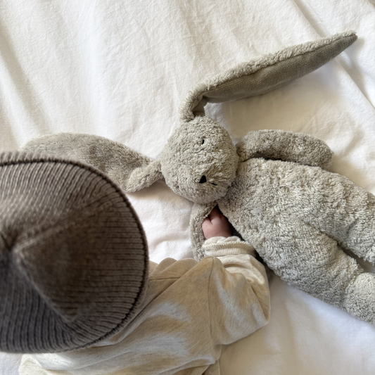 moonie knuffel bunny grijs hartslag