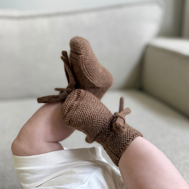 Hvid slippers made of merino wool mocha