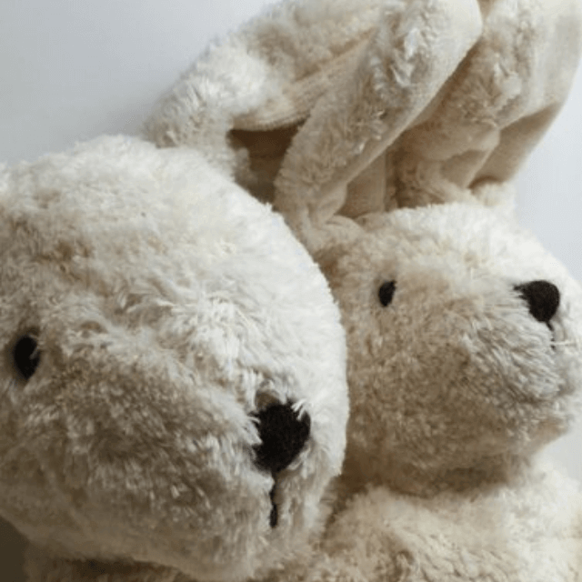 witte knuffel konijn senger