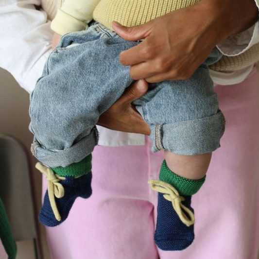 merinowol roen blauw babyslofjes newbornslofjes hvid