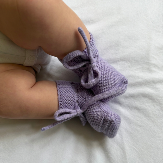 Hvid slippers made of merino wool lilac