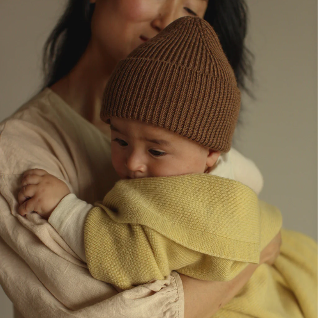 Hvid beanie fonzie kids mocha