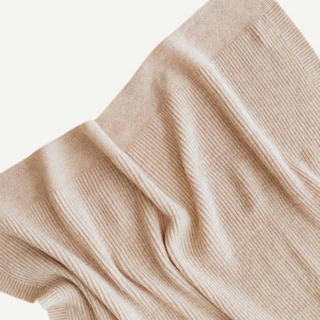 Hvid gaston soft beige deken