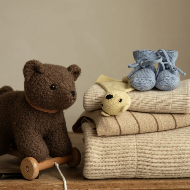 Hvid gaston soft beige deken voorbeeld