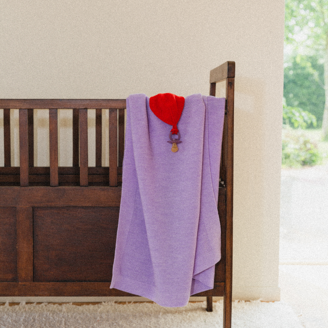 Hvid gust deken lilac kinderkamer
