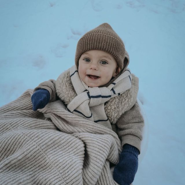 Hvid sjaal igor cream + blue
