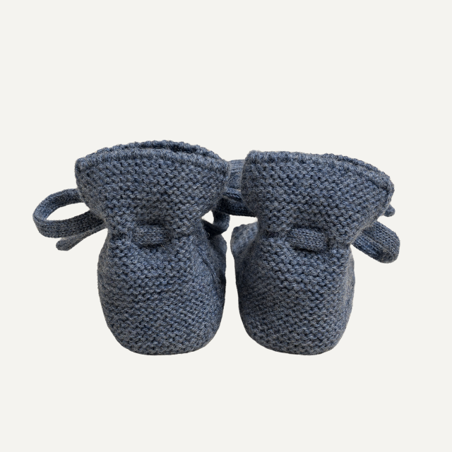 Hvid slofjes van merinowol denim achterkant