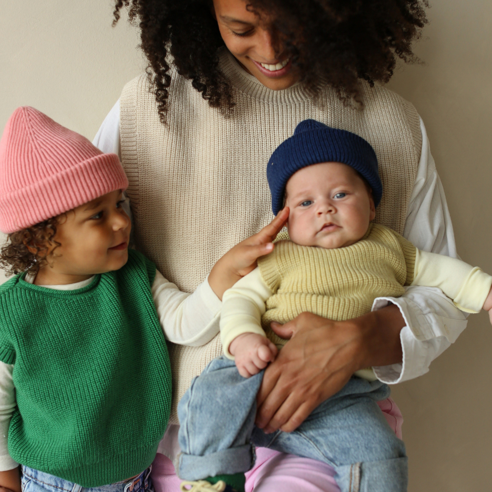 Hvid spencer harvey grass kids met baby