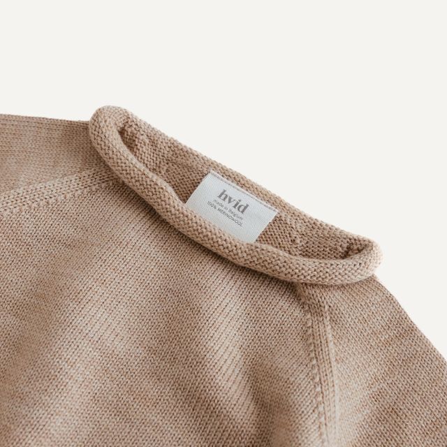 Hvid wollen trui georgette sand hals