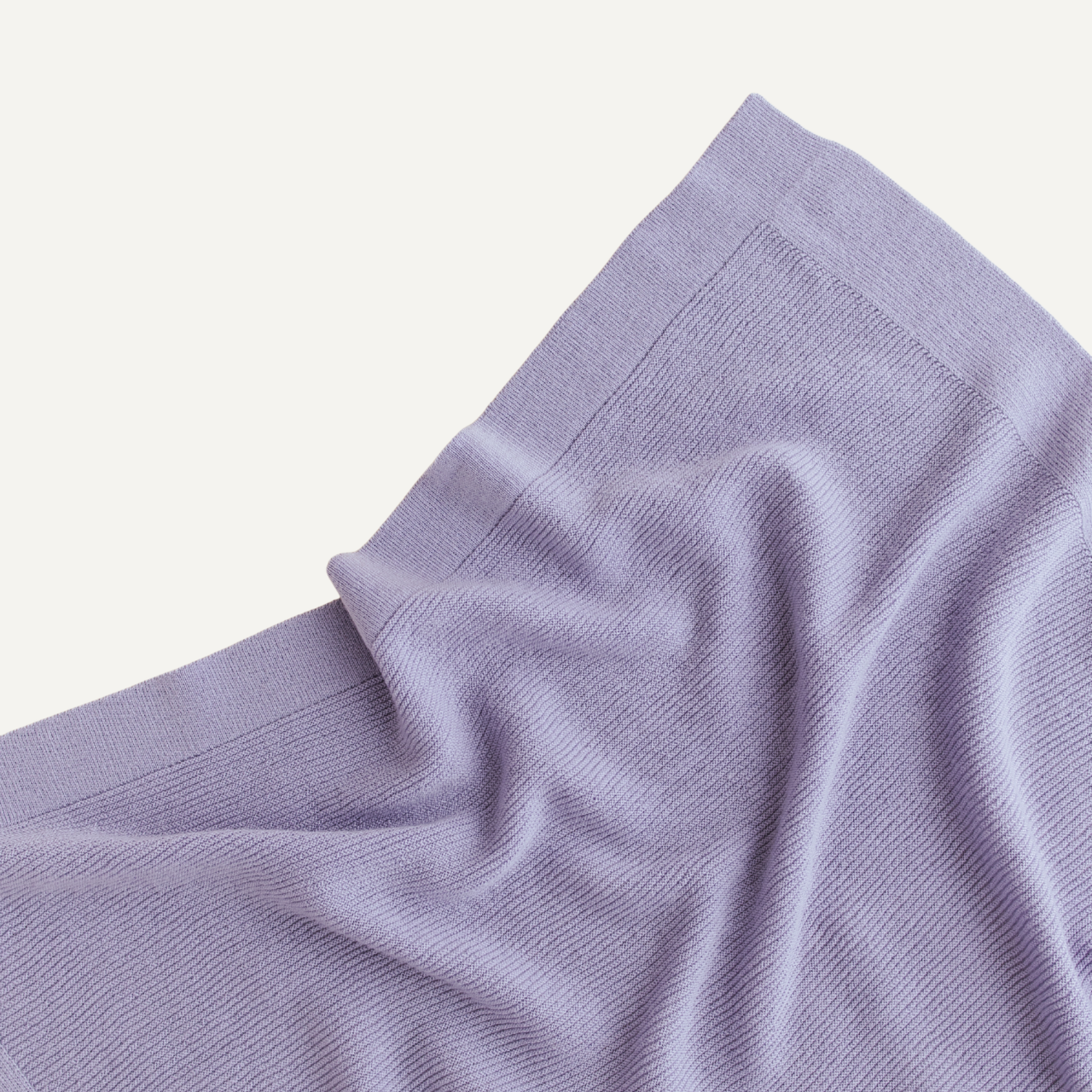 Hvid gust deken lilac