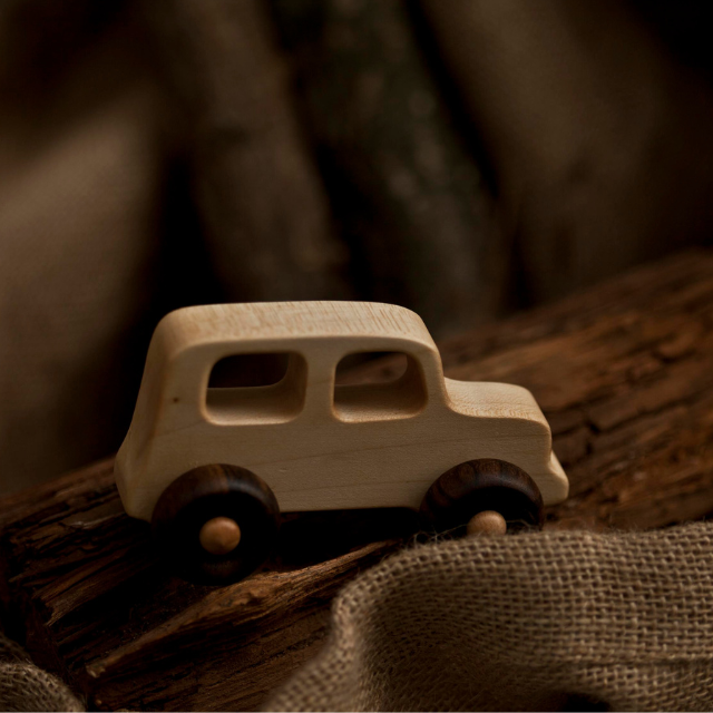 wooden story jeep