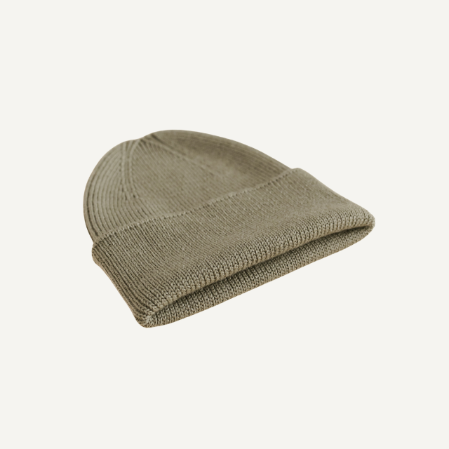 beanie fonzie newborn baby muts merinowol wol groen artichoke hvid