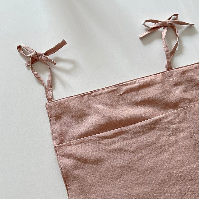 oud roze linnen bed organizer meisje babykamer