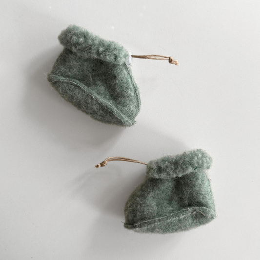 KiCo Label 100% wool baby shoes green