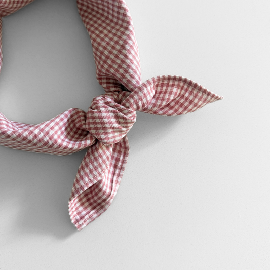 oud roze geruite sjaaltje kids