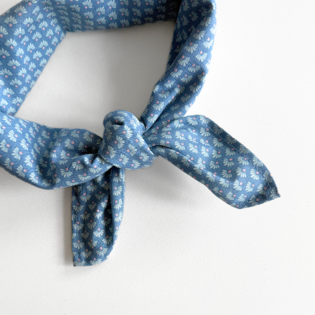 sjaaltje blauw met print kids