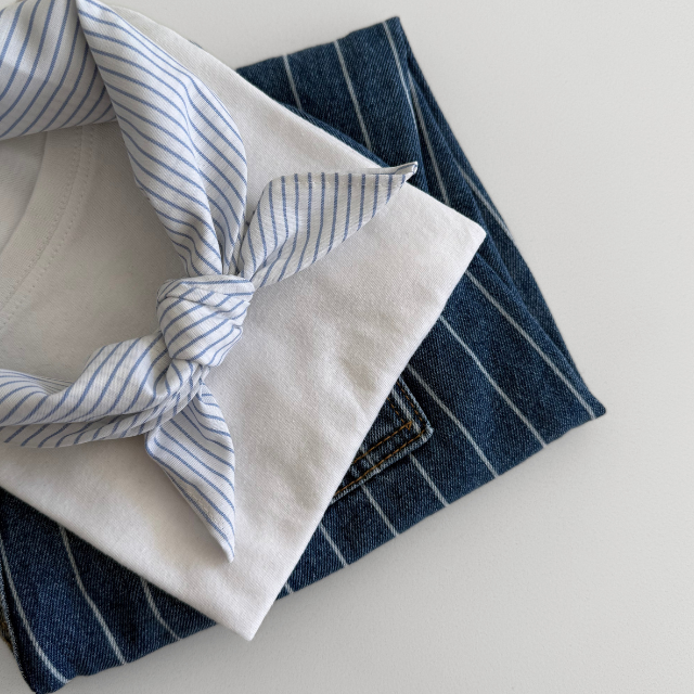 sjaaltje kids baby gestreept blauw wit