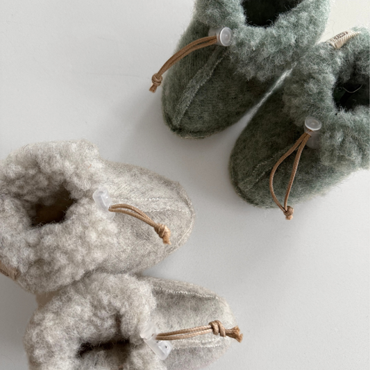 KiCo Label 100% wool baby shoes green