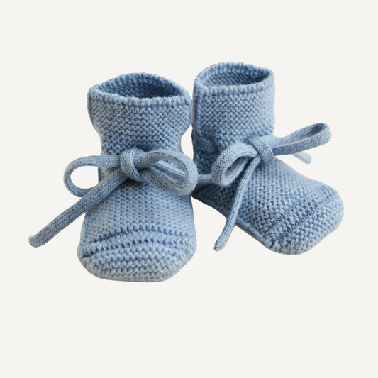 wollen slofjes babyslofjes licht blauw hvid merinowol