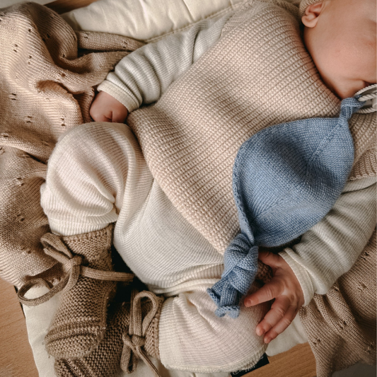 titi wollen speendoek light blue hvid