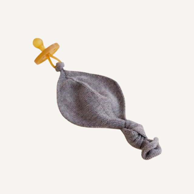 titi speendoek wol merinowol otter grijs baby newborn