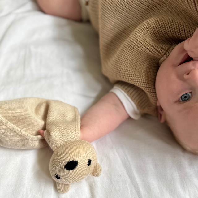 baby newborn vest harvey hvid sand merinowol